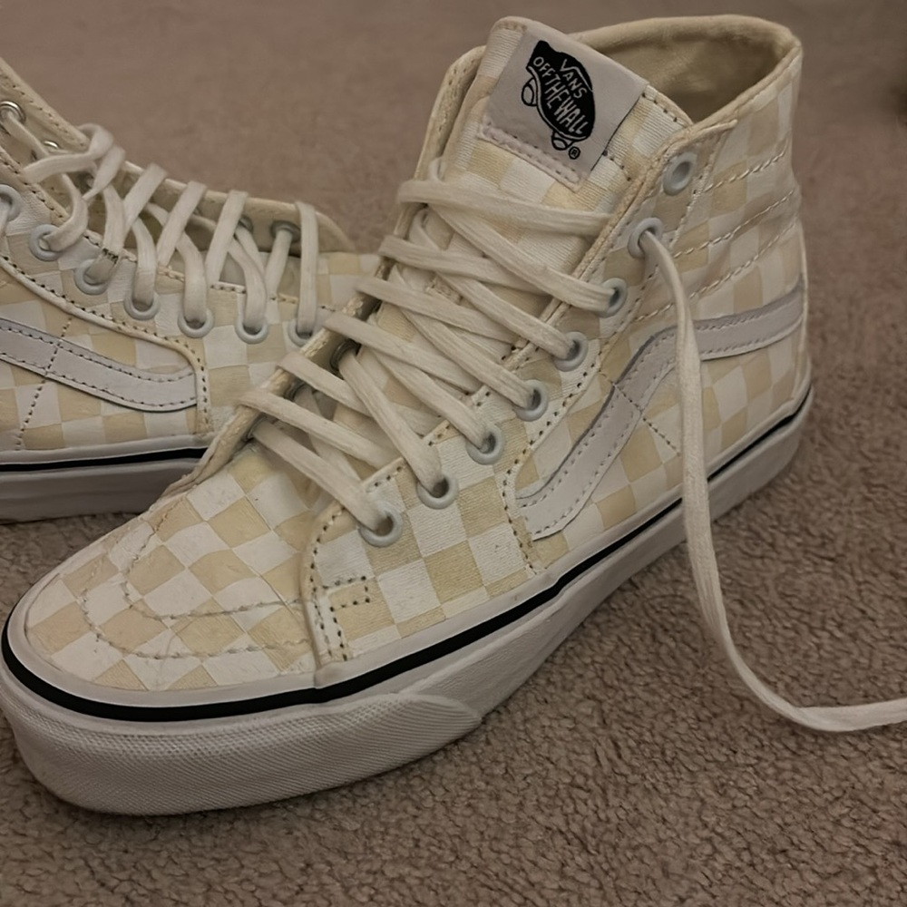 UNISEX Yellow and White checkered high top vans